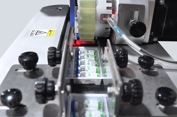 自動對位貼標機.png 自動對位貼標機.png