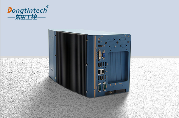 東田嵌入式無(wú)風(fēng)扇工控機(jī).png 東田嵌入式無(wú)風(fēng)扇工控機(jī).png