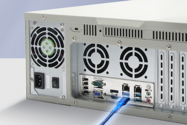 東田4U工控機(jī)接口.png 東田4U工控機(jī)接口.png