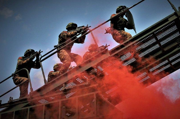 武警部隊(duì).png 武警部隊(duì).png