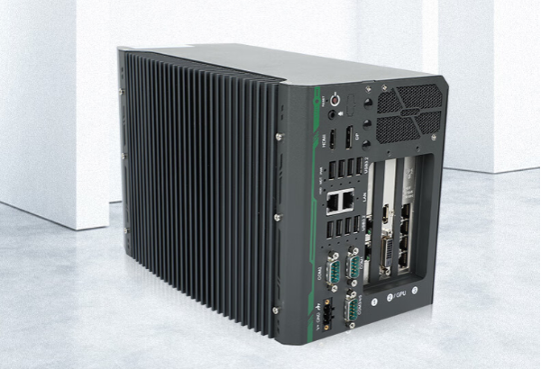 東田嵌入式工控機(jī).png 東田嵌入式工控機(jī).png