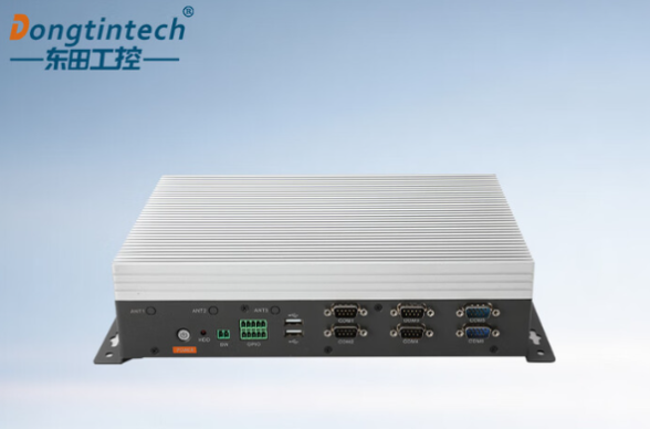 東田嵌入式工控機(jī).png