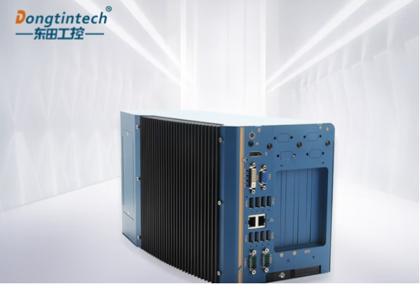 東田嵌入式工控機.png