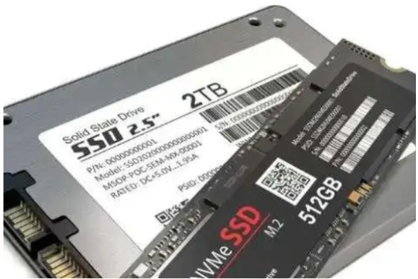 固態(tài)硬盤.png 固態(tài)硬盤.png